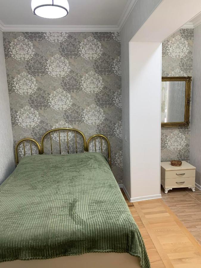 Nano'S Apartament-2 Кутаиси Экстерьер фото
