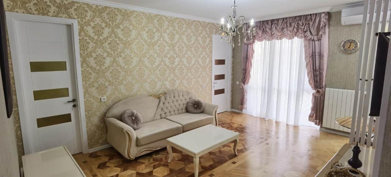 Nano'S Apartament-2 Кутаиси Экстерьер фото